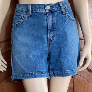 Levi’s Jean Shorts Medium Wash 515 Size 12
